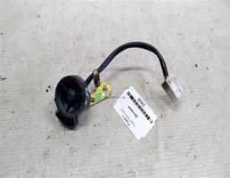 Динамик для Toyota RAV4 II (2000—2003)  запчасти бу