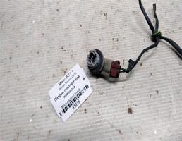 Патрон повторителя поворота для Nissan Maxima A33 (1999—2006)  запчасти бу