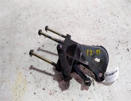 Кронштейн КПП правый для VOLKSWAGEN Golf Mk2 (1983—1992)  запчасти бу