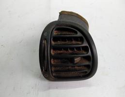 Дефлектор торпедо правый для Peugeot 206 I (1998—2012)  запчасти бу