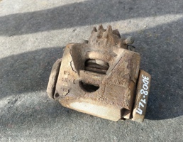 Суппорт передний левый для Peugeot 3008 I рестайлинг (2013—2016)  запчасти бу