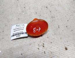 Повторитель на крыло желтый для Ford Mondeo I (1993—1996)  запчасти бу