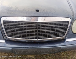 Решетка радиатора для Mercedes-Benz E-класс W210/S210 (1995—1999)  запчасти бу