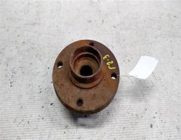 Ступица передняя для VOLKSWAGEN Golf Mk2 (1983—1992)  запчасти бу