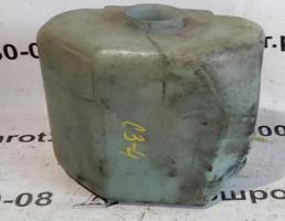 Бачок омывателя лобового стекла для Audi 100 C3 (1982—1988)  запчасти бу