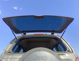 Стекло двери багажника для Jeep Cherokee III (2001—2004)  запчасти бу