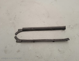 Накладка на стойку лобового стекла пара для Land Rover Defender I рестайлинг (2007—2016)  запчасти бу