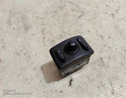 Джойстик регулировки зеркал для Nissan Bluebird U12 (1987—1991)  запчасти бу