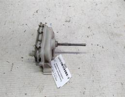 Вакуумный привод замка лючка бака для Audi A6 C4 (1994—1997)  запчасти бу