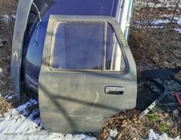 Дверь задняя левая для Toyota 4 Runner 120 91-95г  запчасти бу