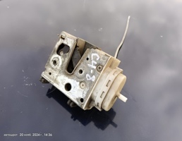 Замок двери передней правой для Audi 100 C4 (1990—1994)  запчасти бу