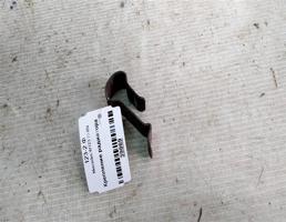 Крепление радиатора для Mercedes-Benz W123 W123/V123/C123/S123 (1975—1986)  запчасти бу