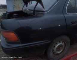 Крыло заднее правое для Toyota Camry V30 (1990—1994)  запчасти бу