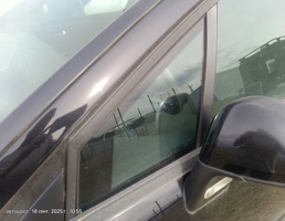 Стекло двери передней левой (форточка) для Citroen C4 I (2004—2014)  запчасти бу