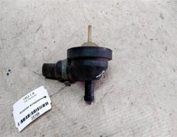 Клапан вакуумный для VOLKSWAGEN Passat B3 (1988—1993)  запчасти бу