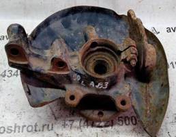 Кулак поворотный передний левый для Audi 90 B3 86-91г  запчасти бу