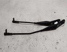 Поводок стеклоочистителя передний пара для Ford Focus II (2005—2008)  запчасти бу