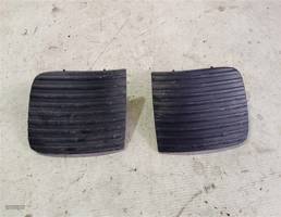 Заглушка в бампер передний км-т для Nissan Maxima A32 (1994—2000)  запчасти бу