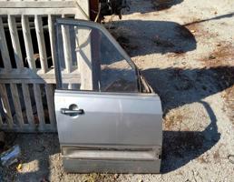 Дверь передняя правая для Audi 100 C3 (1982—1988)  запчасти бу