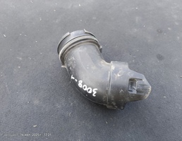 Патрубок корпуса воздушного фильтра для Peugeot 3008 I рестайлинг (2013—2016)  запчасти бу