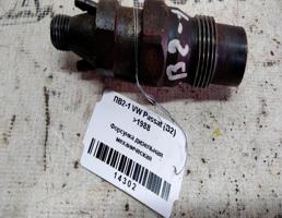 Форсунка дизельная механическая для VOLKSWAGEN Passat B2 (1980—1988)  запчасти бу