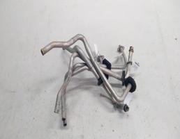 Трубка радиатора печки для Mercedes-Benz E-класс W124/S124/C124/A124 (1984—1997)  запчасти бу