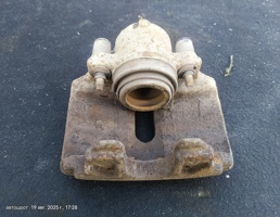 Суппорт передний левый для Skoda Rapid I (2012—2017)  запчасти бу