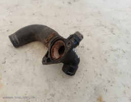 Фланец ГБЦ для Audi A4 B6 (2000—2006)  запчасти бу