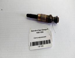 Свеча накаливания для Opel Omega A (1984—1994)  запчасти бу