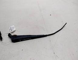 Поводок стеклоочистителя передний правый для Isuzu Trooper I (1981—1991)  запчасти бу