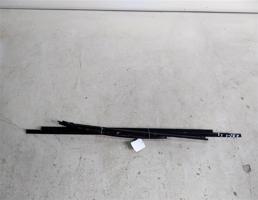 Молдинг стекла двери задней левой для Audi 90 B2 (1984—1987)  запчасти бу