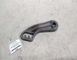 Кронштейн пружины капота левый для Mercedes-Benz E-класс W124/S124/C124/A124 (1984—1997)  запчасти бу