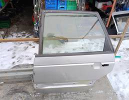 Дверь задняя левая для VOLKSWAGEN Passat B3 (1988—1993)  запчасти бу