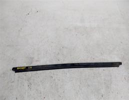 Молдинг стекла двери передней левой для Chery Amulet (A15) A15 (2003—2010)  запчасти бу