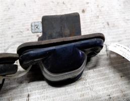 Фонарь подсветки номера для Audi 80 B4 (1991—1996)  запчасти бу