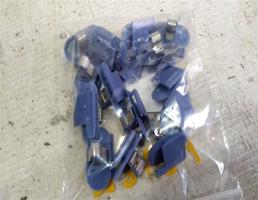 Пистон обшивки для Peugeot 308 I рестайлинг (2011—2015)  запчасти бу