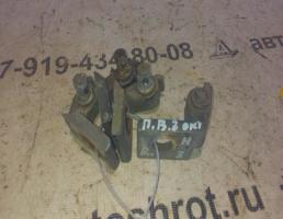 Петля двери для VOLKSWAGEN Passat B3 (1988—1993)  запчасти бу