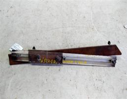 Накладка на торпедо дерево км-т для Mercedes-Benz E-класс W124/S124/C124/A124 (1984—1997)  запчасти бу