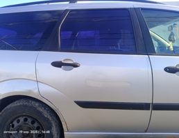 Дверь задняя правая для Ford Focus I (1998—2004)  запчасти бу