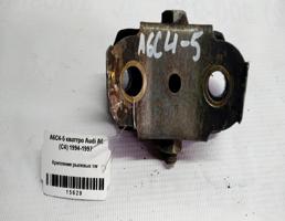 Крепление рулевых тяг для Audi A6 C4 (1994—1997)  запчасти бу