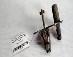 Замок капота для Mercedes-Benz E-класс W124/S124/C124/A124 (1984—1997)  запчасти бу