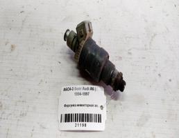 Форсунка инжекторная эл для Audi A6 C4 (1994—1997)  запчасти бу