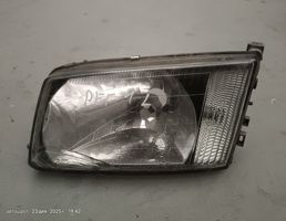 Фара левая для Toyota Hiace Regius I (1997—1999)  запчасти бу