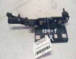 Кронштейн люка правый для Mercedes-Benz E-класс W124/S124/C124/A124 (1984—1997)  запчасти бу