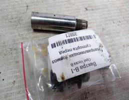 Направляющая суппорта тормозного переднего для Opel Vectra B (1995—2000)  запчасти бу