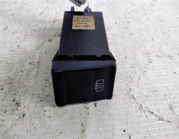 Кнопка обогрева стекла заднего для Audi A6 C4 (1994—1997)  запчасти бу