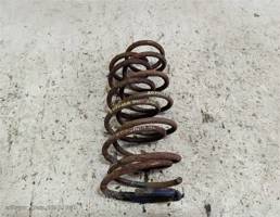 Пружина задняя пара для Toyota Corolla VI (1987—1993)  запчасти бу