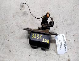 Замок двери багажника для Mazda 323 BA (1994—2000)  запчасти бу