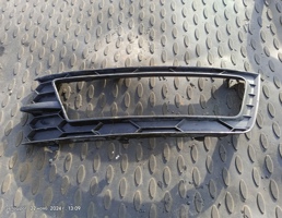 Рамка ПТФ левой для Skoda Rapid I (2012—2017)  запчасти бу