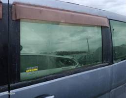 Стекло двери задней левой для Nissan Serena C24 (1999—2005)  запчасти бу